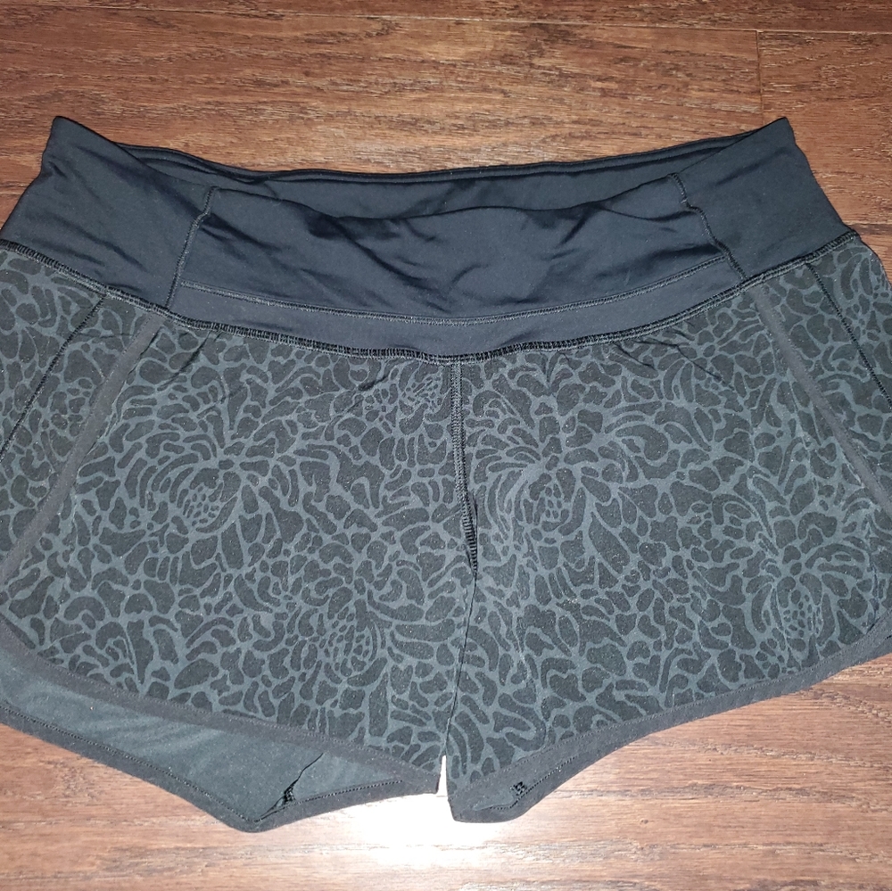Lululemon Run Times size 10